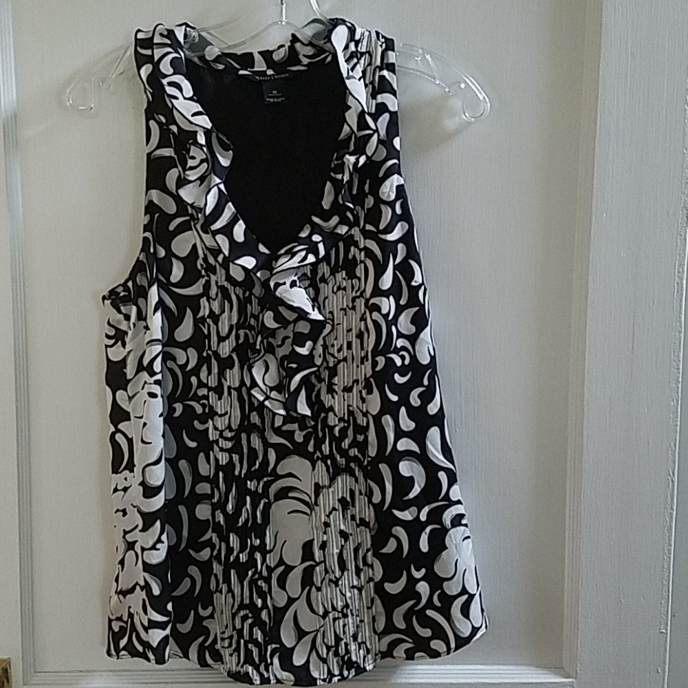Sleeveless Top